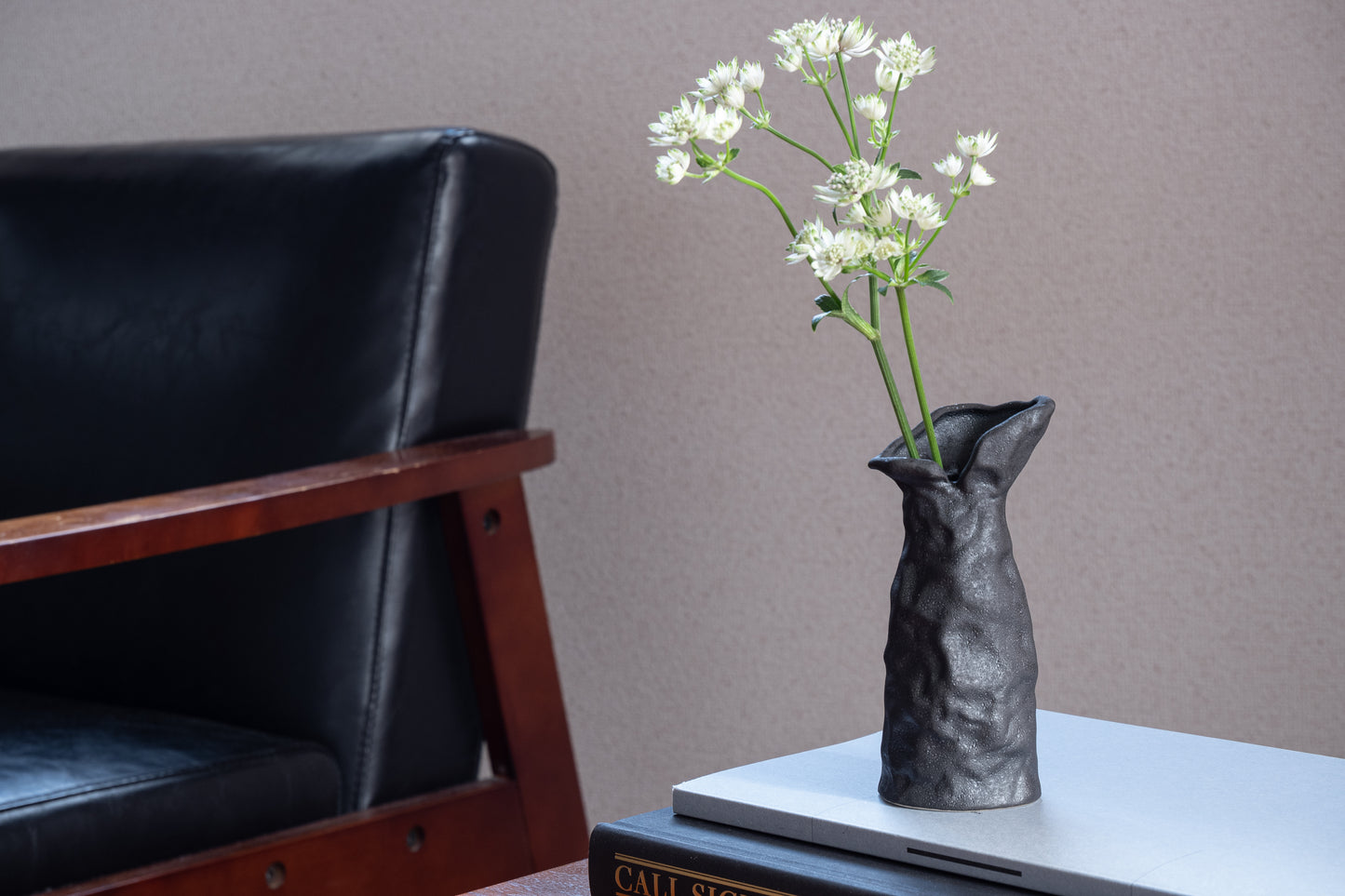[Pre-order sale] Flower vase / Iwao